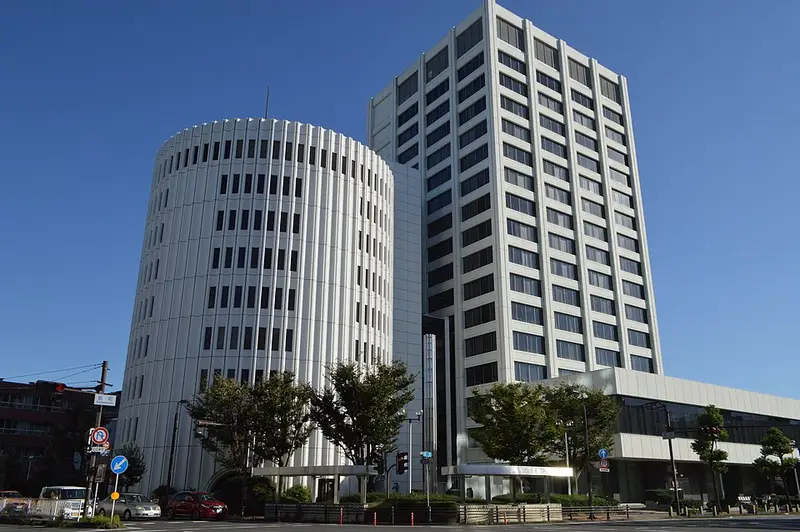 The Ogaki Kyoritsu Bank headquarters ac