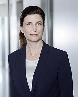 Dr Bettina Orlopp