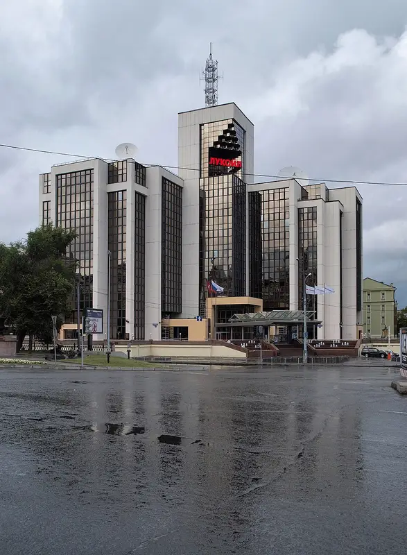 Akademika Sakharova 2 Aug 2009 01