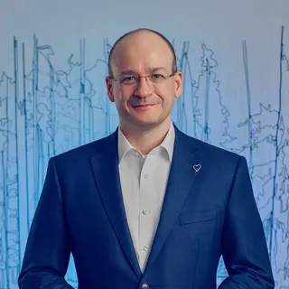 Reinhard Höll