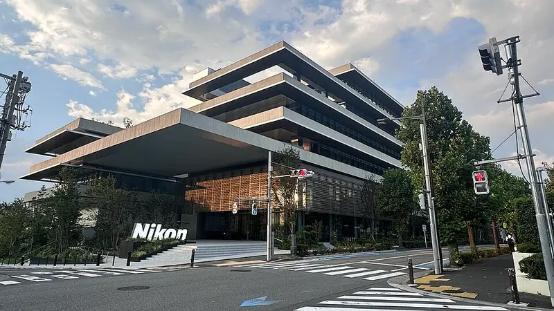Nikon HQ2