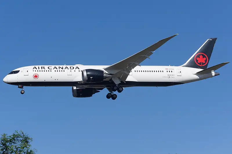 C-FVLX@PEK (20250503160547)