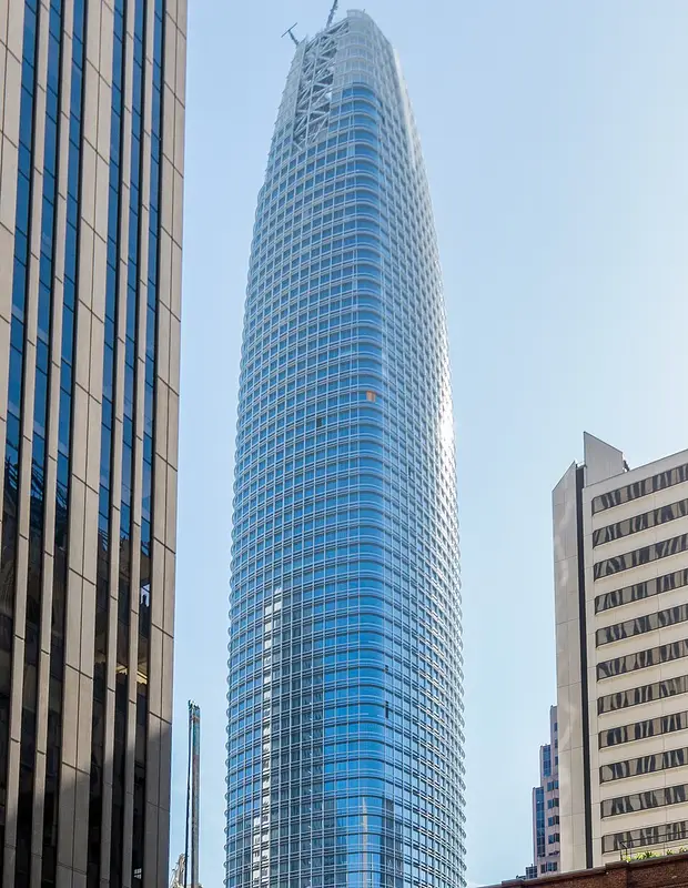 Salesforce Tower SF 2017 (cropped)