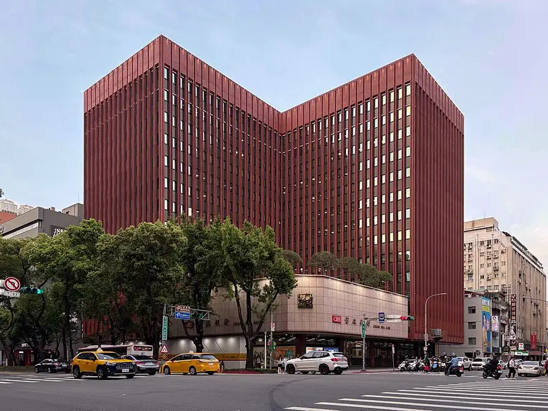 Chang Hwa Bank Head Office Taipei 彰化商業銀行總行台北 (2025) - img 04