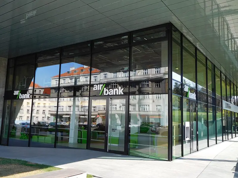 Praha Dejvice Evropska 17 Air Bank