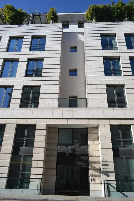 6 Carlton Gardens, London, SW1Y 5AD, United Kingdom