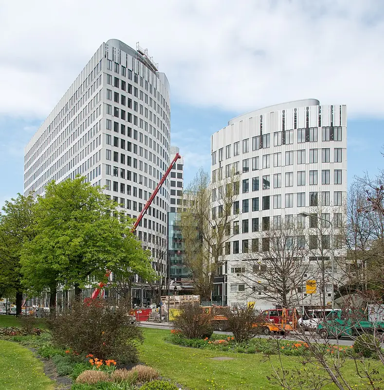 Frankfurt Theodor-Heuß-Allee 2.Leo-Komplex.20130423