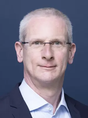 Dr. Andreas Houben