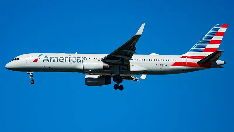 N189AN KJFK (37741857042)