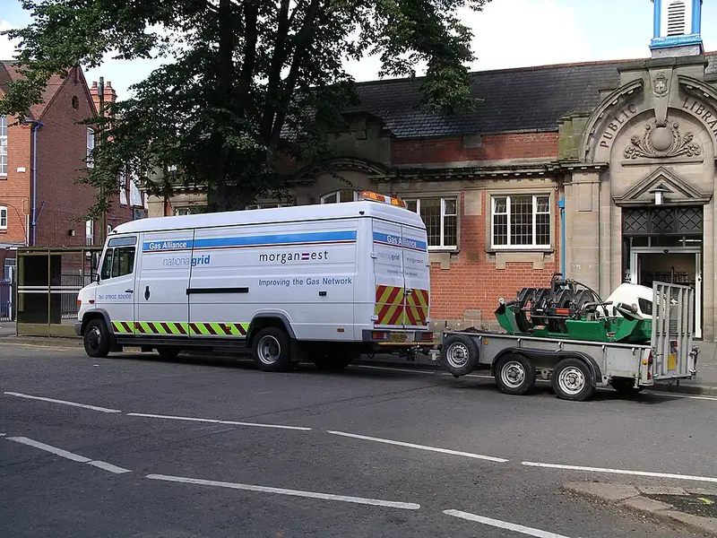 National grid van &trailer 18l07