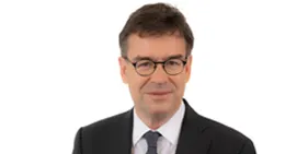 Dr. Bernhard Schwab