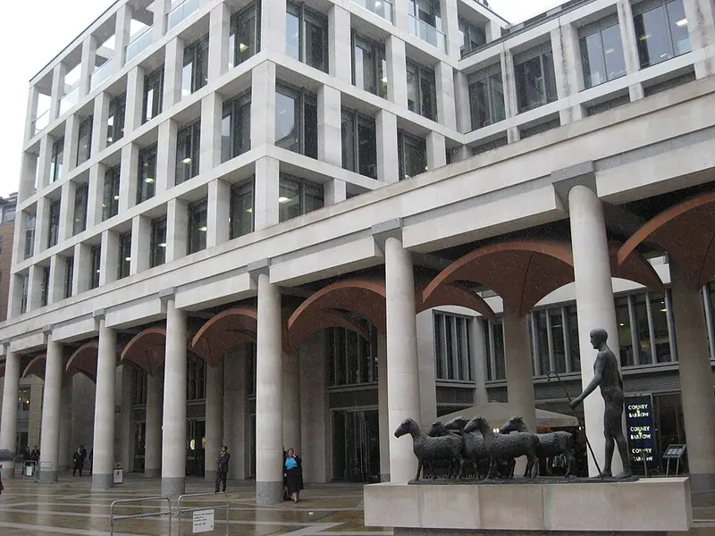 Paternoster Square (1)