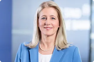 Dr. Caroline Toffel