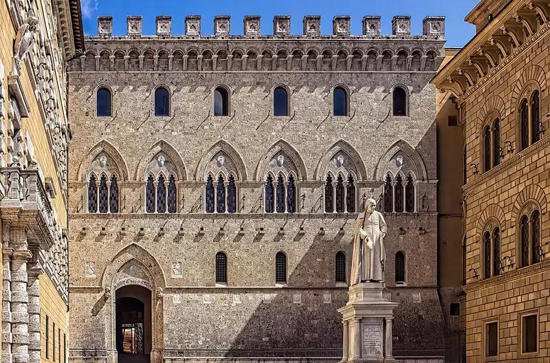 Palazzo Salimbeni, Siena, Headquarters of Monte dei Paschi di Siena, the worlds oldest surviving bank